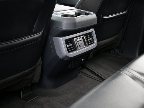 Used 2024 Ford F250 Lariat w/ Sport Appearance Package image 14