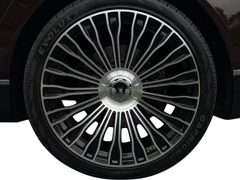 Used 2004 Maybach 57 RWD image 57