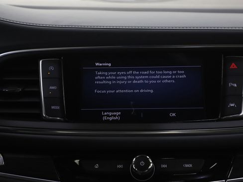 Used 2022 Buick Enclave Essence w/ Experience Buick Package image 17