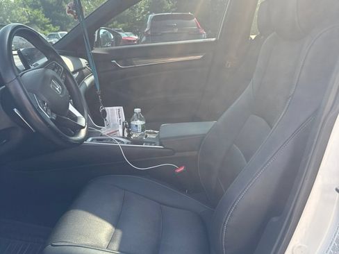 Used 2019 Honda Accord Sport image 6