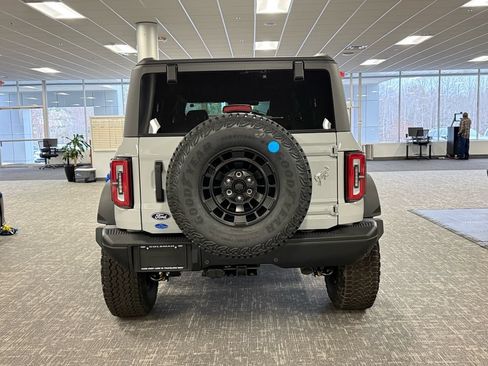 New 2026 Ford Bronco Badlands AWD/4WD image 5
