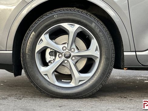 Used 2024 Ford Escape ST-Line w/ Tech Pack #1 image 33