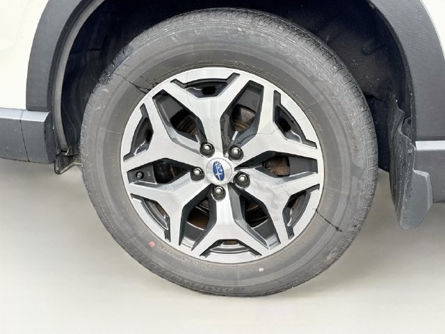 Certified 2023 Subaru Forester Premium AWD/4WD image 32