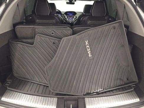 Used 2017 Acura MDX FWD w/ Advance Package image 14