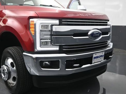 Used 2018 Ford F350 Lariat w/ Lariat Ultimate Package image 36
