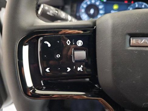 New 2026 Land Rover Range Rover Evoque S image 17