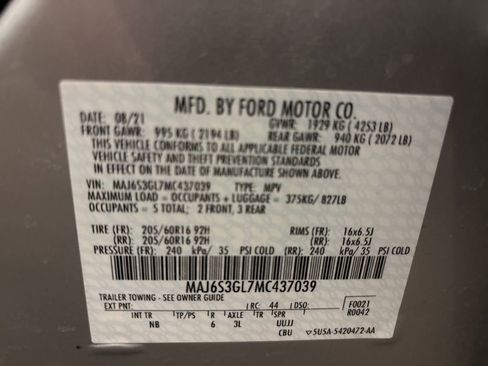 Used 2021 Ford EcoSport SE w/ SE Convenience Package image 13