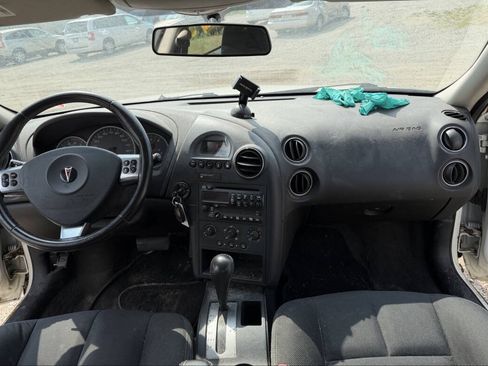 Used 2008 Pontiac Grand Prix w/ Preferred Package FWD image 33