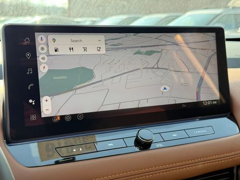 New 2026 Nissan Rogue Platinum image 9