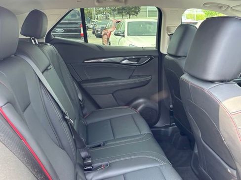 Used 2023 Buick Envision Essence w/ Sport Touring Package AWD/4WD image 19
