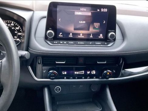 Certified 2023 Nissan Rogue SL AWD/4WD image 30
