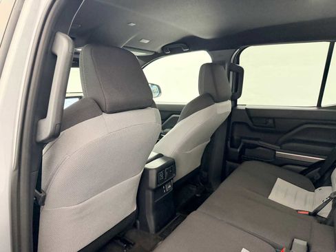 Used 2025 Toyota 4Runner TRD Off-Road image 19