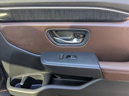 Used 2024 Honda Pilot Elite image 27