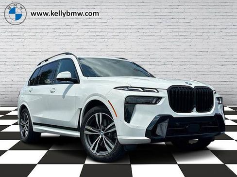 Used 2025 BMW X7 xDrive40i w/ Executive Package AWD/4WD image 1