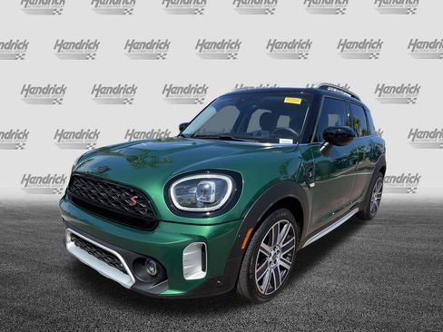 Used 2024 MINI Cooper Countryman S FWD image 5
