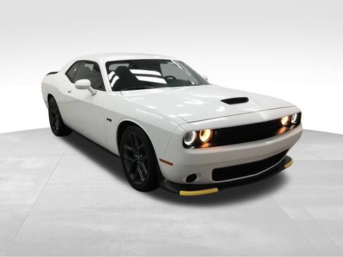 Used 2023 Dodge Challenger R/T w/ Blacktop Package RWD image 3