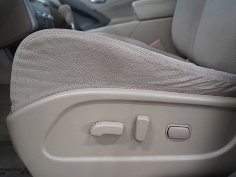 Used 2014 Nissan Murano SV image 22