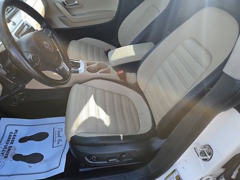 Used 2014 Volkswagen CC R-Line image 12