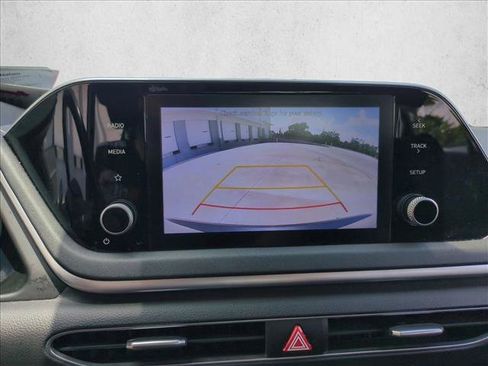 Used 2023 Hyundai Sonata SE FWD image 13
