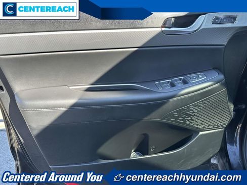 Used 2023 Hyundai Palisade SEL w/ Premium Package image 14