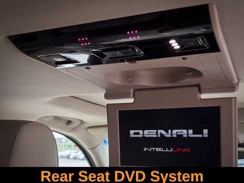 Used 2017 GMC Yukon XL Denali w/ Open Road Package AWD/4WD image 8