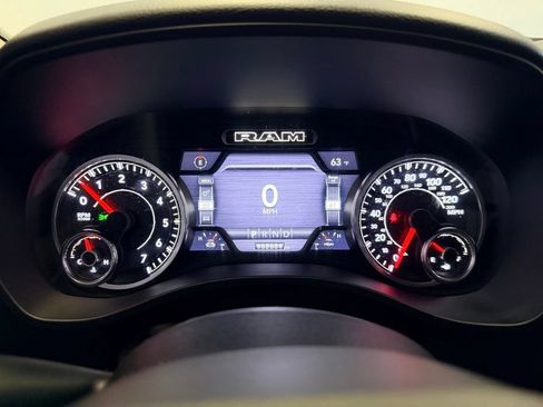 Used 2019 RAM 1500 Big Horn AWD/4WD image 18