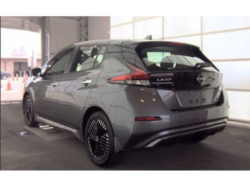 Used 2025 Nissan Leaf SV Plus FWD image 4
