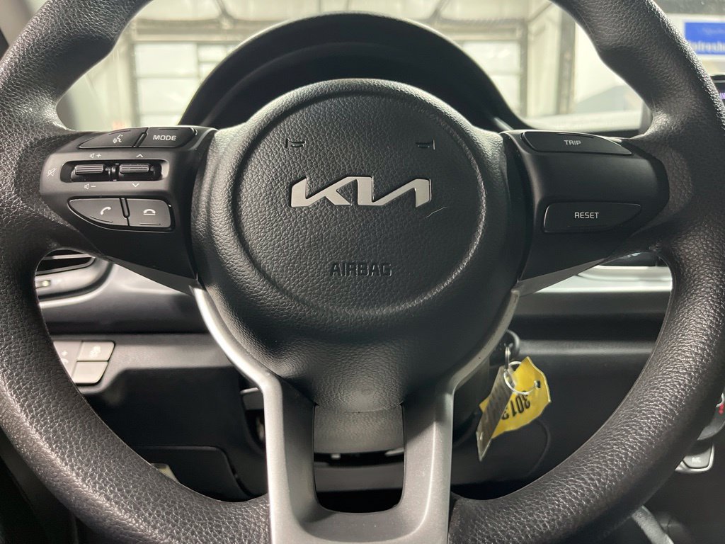 Used 2023 Kia Rio LX FWD image 19