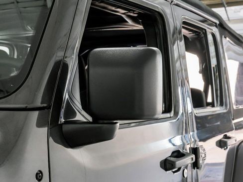 Used 2024 Jeep Wrangler Unlimited Sport image 35