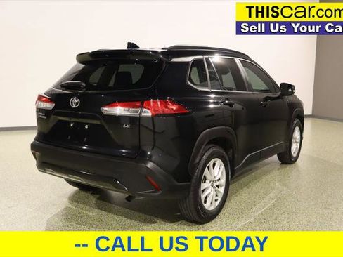 Used 2022 Toyota Corolla Cross LE image 7