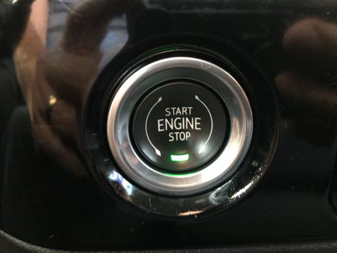 Used 2024 Chevrolet Silverado 1500 LT AWD/4WD image 26
