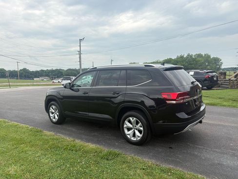 Used 2018 Volkswagen Atlas SE FWD image 25