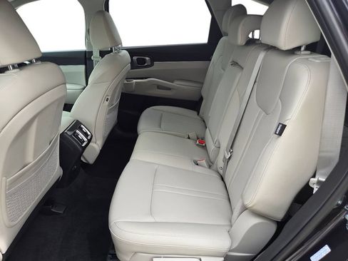 New 2026 Kia Sorento S FWD image 19