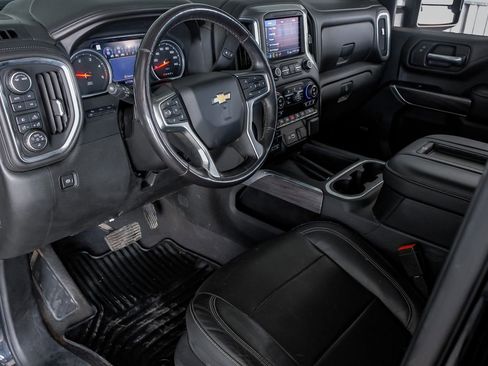 Used 2020 Chevrolet Silverado 2500 LTZ w/ LTZ Texas Edition image 15