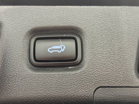 Used 2021 Hyundai Santa Fe SEL w/ Convenience Package image 21