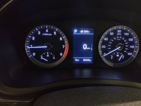 Used 2018 Hyundai Sonata Limited image 23