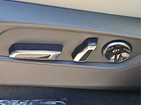 Used 2026 Acura MDX w/ Technology Package FWD image 19