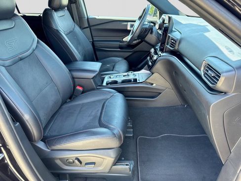 Certified 2023 Ford Explorer ST w/ Equipment Group 401A AWD/4WD image 31