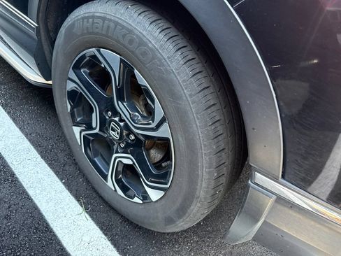 Used 2018 Honda CR-V Touring image 7