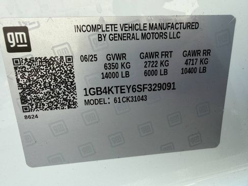 Used 2025 Chevrolet Silverado 3500 LT w/ Convenience Package AWD/4WD image 56