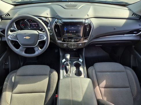 Used 2021 Chevrolet Traverse LT AWD/4WD image 26
