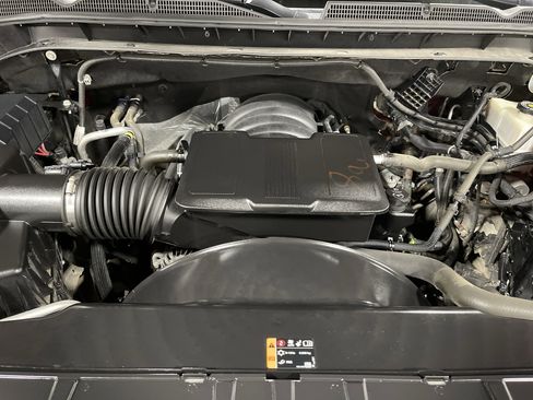 Used 2020 GMC Sierra 2500 AT4 w/ AT4 Premium Package image 17