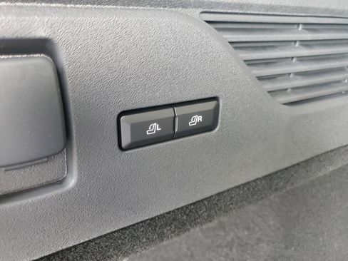 New 2026 Lincoln Nautilus Reserve image 33