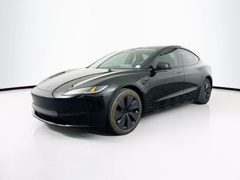 Used 2024 Tesla Model 3 RWD image 3