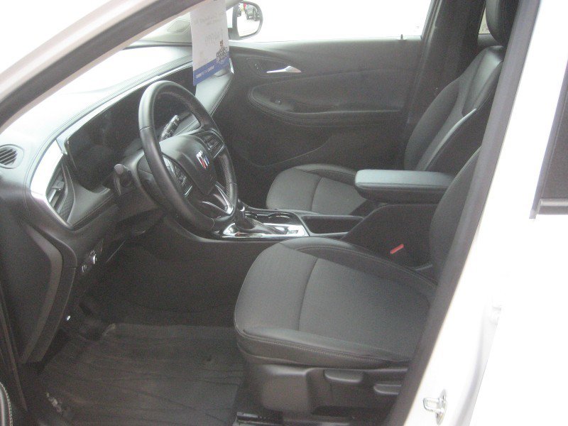 Used 2024 Buick Encore GX Preferred FWD image 13