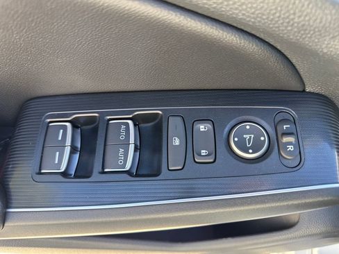 Certified 2024 Honda Civic Sport Touring image 14