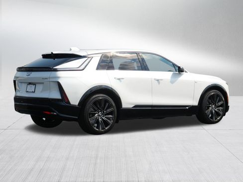 Certified 2024 Cadillac Lyriq Sport w/ Nappa Leather Package AWD/4WD image 7