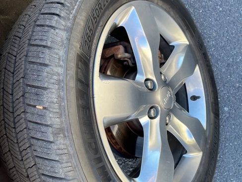 Used 2012 Jeep Grand Cherokee Overland image 11