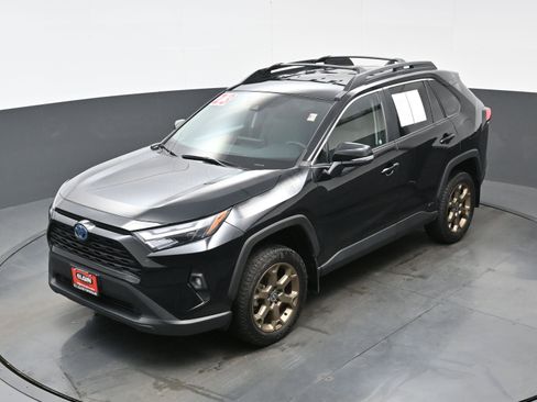 Used 2023 Toyota RAV4 Woodland Edition image 36