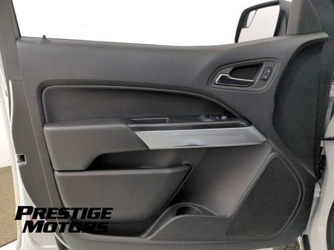 Used 2022 Chevrolet Colorado LT w/ Fleet Safety Package AWD/4WD image 21